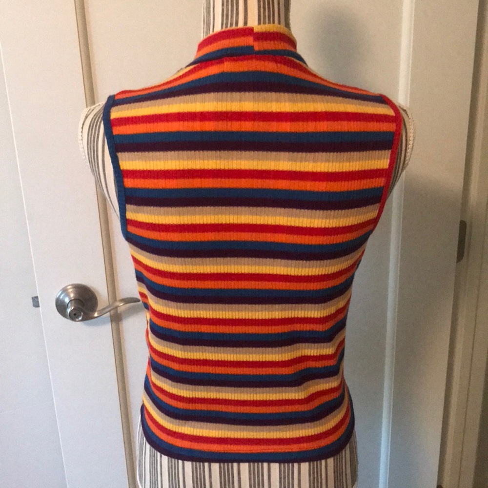 Ladies Sleeveless Sweater Crop Top - Picture 7 of 7